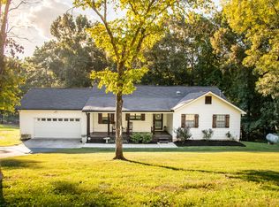 290 Potts Rd, Ringgold, GA 30736