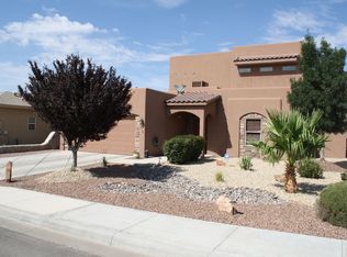 1212 Friendship Dr, Las Cruces, NM 88007