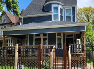 435 W Winneconna Pkwy, Chicago, IL 60620
