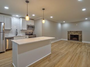 5171 W 75th St, Prairie Village, KS 66208