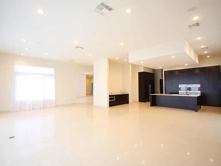 7518 Yonie Ct — Photo 6