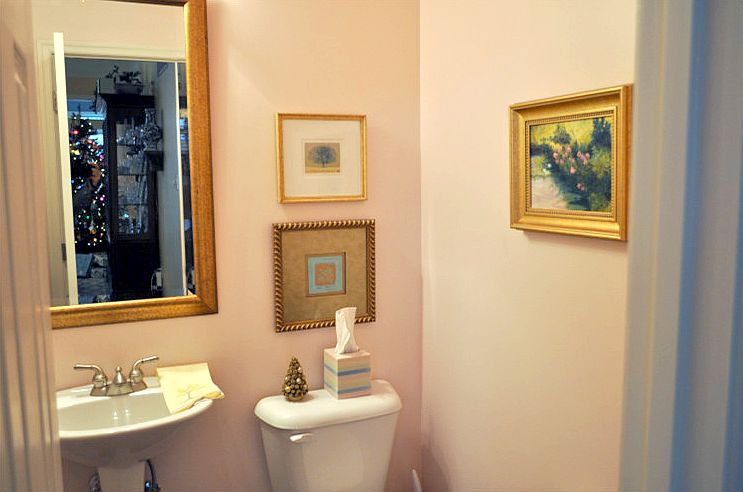 Powder room