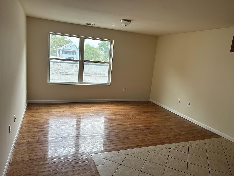 1st image of 224-232 Hope Ave #11037754