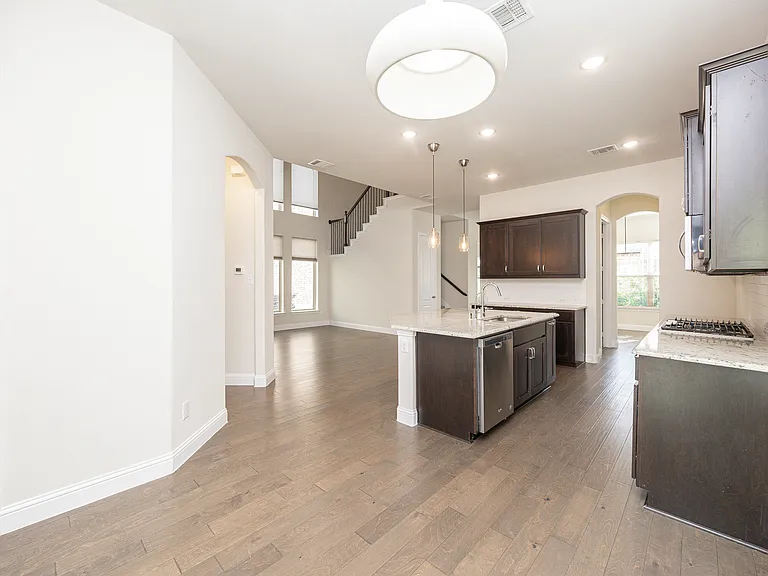 5313 Basham Ln — Photo 23