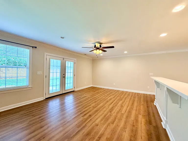 488 Cronin Rd — Photo 17