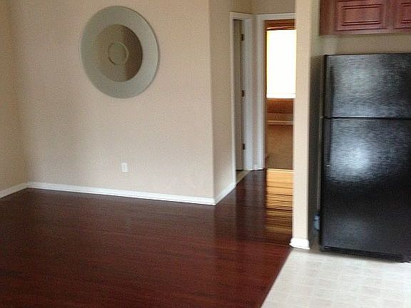 Open concept; dining rm/ kit