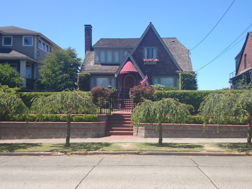 2nd image of 2903 28th Ave W