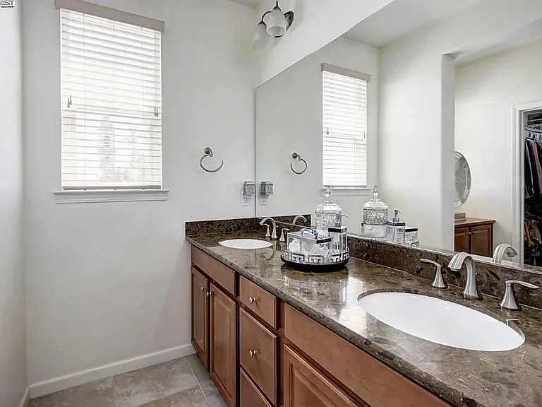 2401 Pleasant Grove Blvd — Photo 7