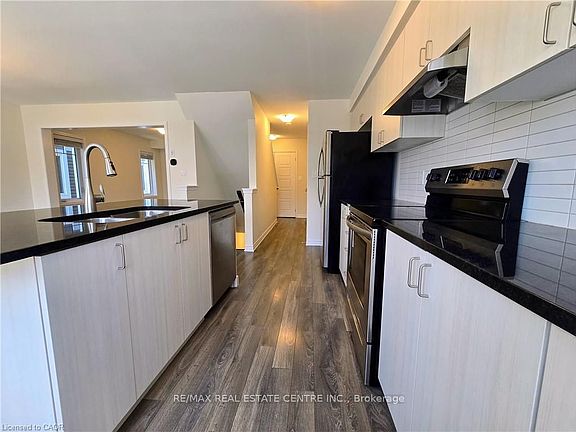 4th image of 143 Ridge Rd