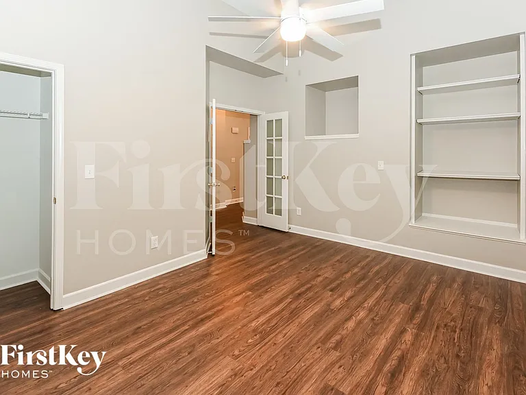 5611 Branthurst Dr — Photo 9