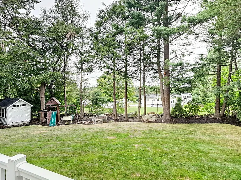 78 Nahanton Ave — Photo 27