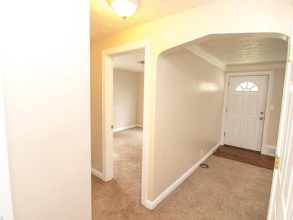 5th image of 26551 Zeman Ave