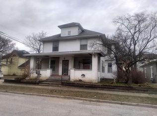 616 E Scott St, Vincennes, IN 47591