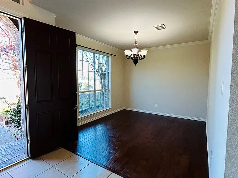 4116 Binley Dr — Photo 6