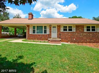 214 Mount Pleasant Blvd, Fredericksburg, VA