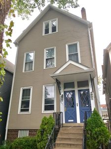 2640 N Burling St, Chicago, IL, 60614