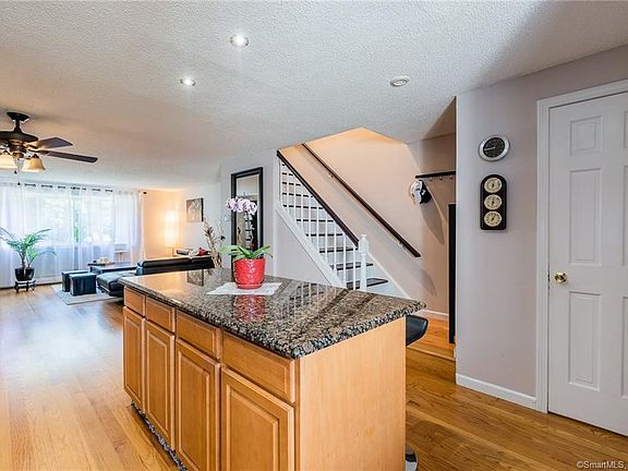 4th image of 53 Carillon Dr #A