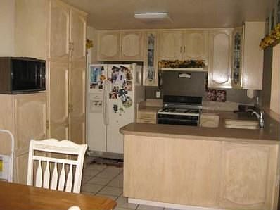 4th image of 835 Hawaii Ave