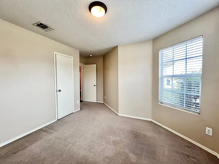 9925 George Washington Dr — Photo 19