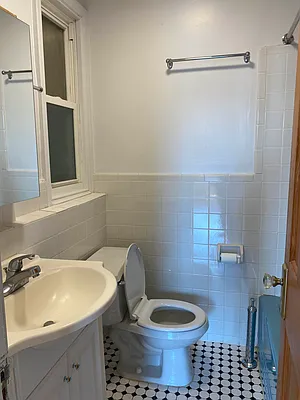 Rented by Georgine Podhorsky, LREB | media 38