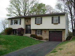 4700 Broadway St, Harrisburg, PA 17111