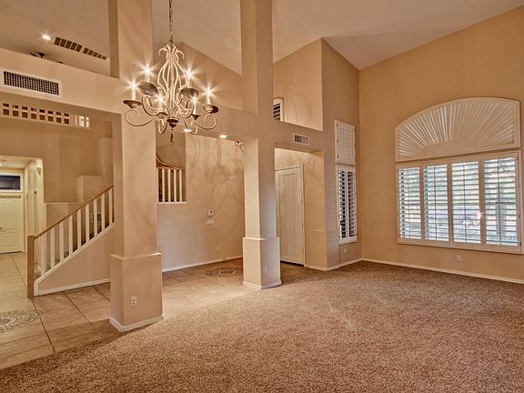 4th image of 2912 W Owens Way