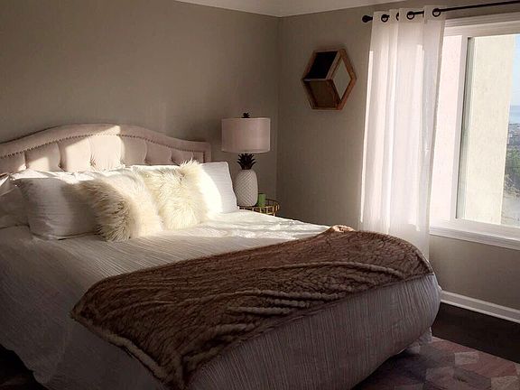 5th image of 2221 Gilman Dr W #101-10