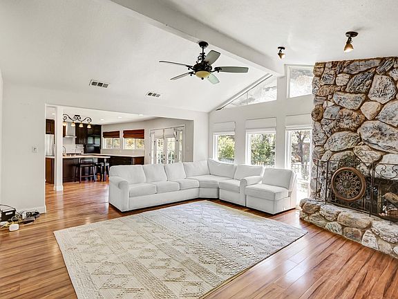 5th image of 4330 Cavitt Stallman Rd