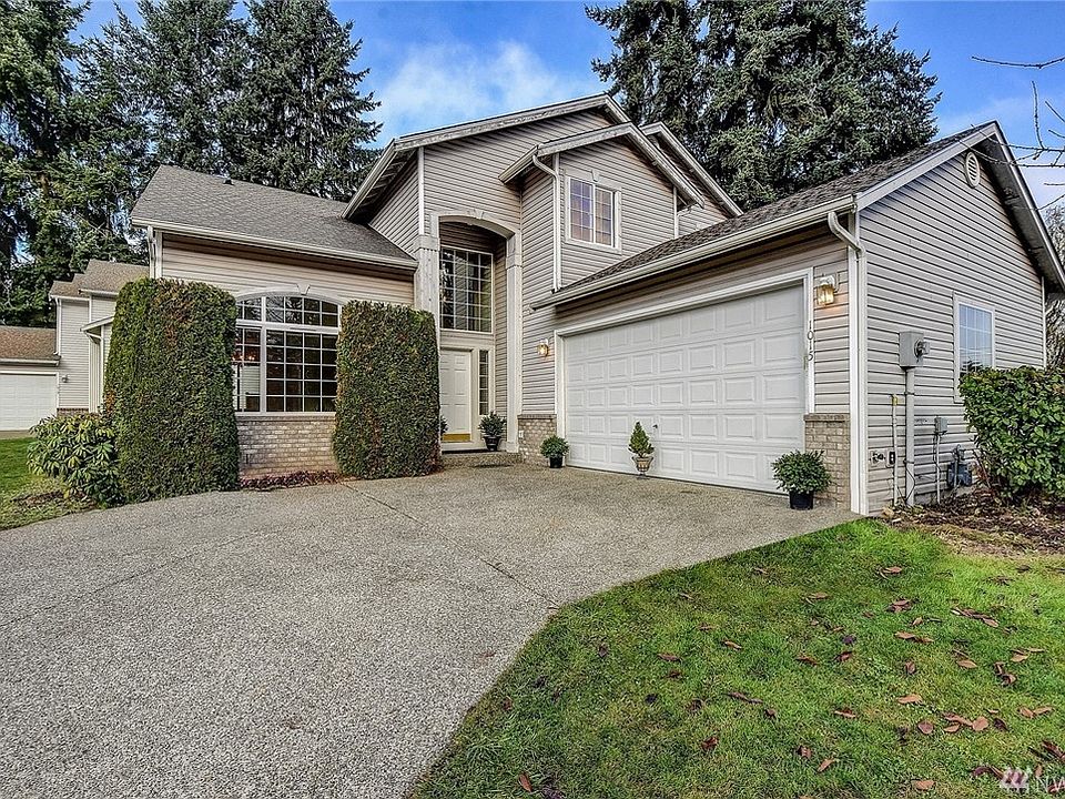 1st image of 1015 182nd Pl SW