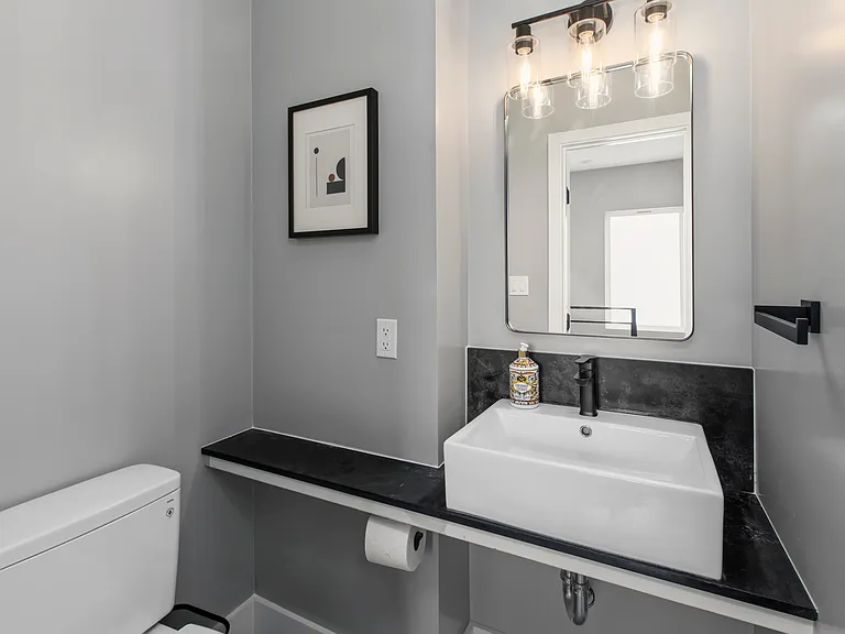 468 Vista Grande Ave — Photo 9