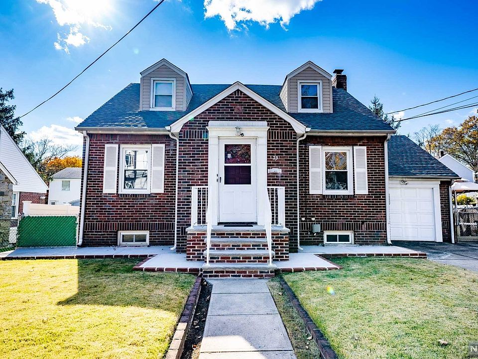 1st image of 29 Renner Pl