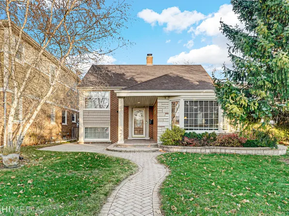 8251 Kolmar Ave, Skokie, IL 60076