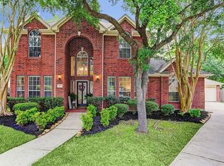 303 Lake Front Dr, League City, TX 77573
