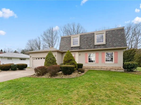 2180 Howland Wilson Rd NE, Warren, OH 44484