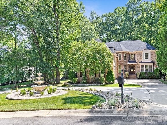 3rd image of 3030 Ashford Glen Dr