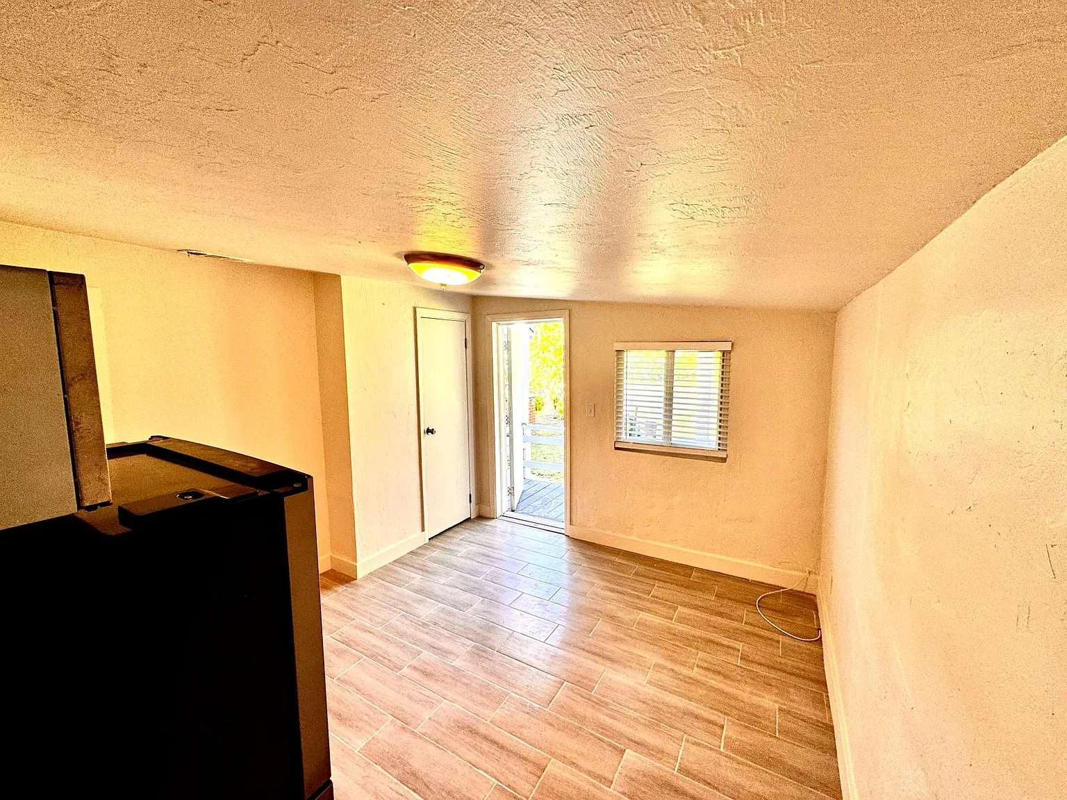 2145 Willard St — Photo 2