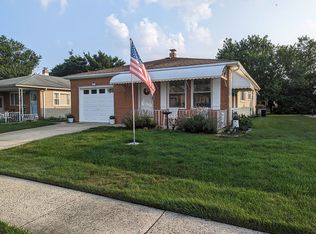 31 Tivoli St, Toms River, NJ 08757