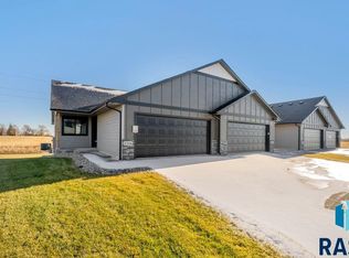 1316 N Kenley Pl, Tea, SD 67064