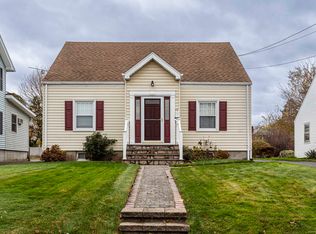 49 Somerset St, West Hartford, CT 06110