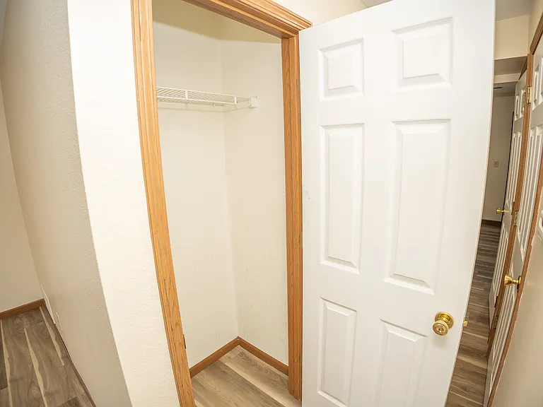 1112 Jefferson St #I — Photo 11