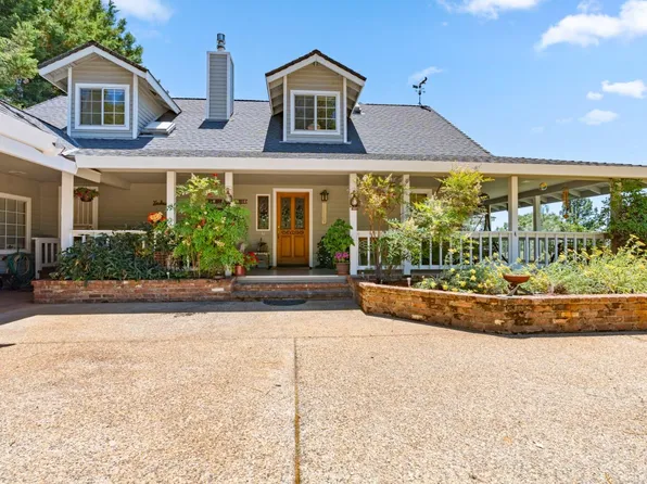 10811 Round Valley Rd, Grass Valley, CA 95949