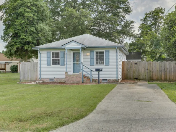 39 Appomattox Ave, Portsmouth, VA 23702