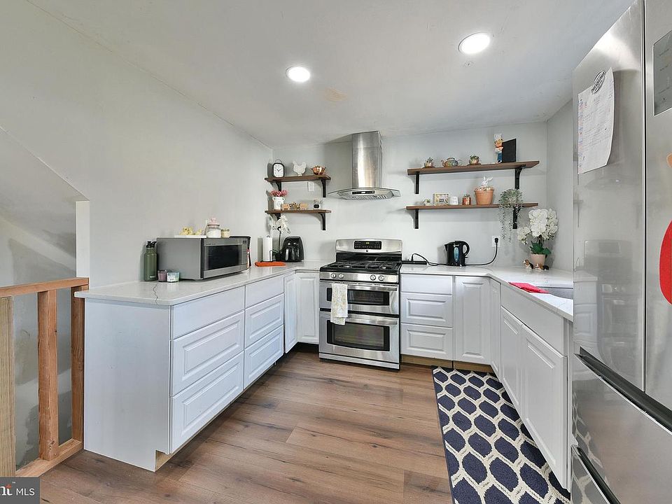 1st image of 7528-32 Loretto Ave