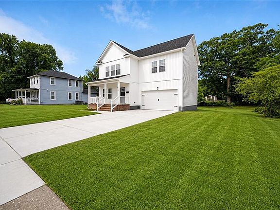 2nd image of 229 La Salle Ave