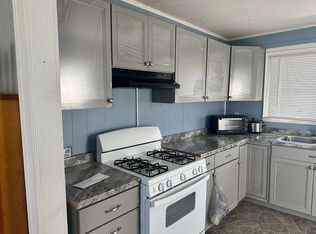 308 1/2 20th St, Dunbar, WV 25064