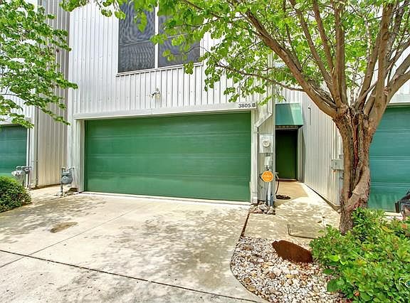 4th image of 3805 San Jacinto St APT B