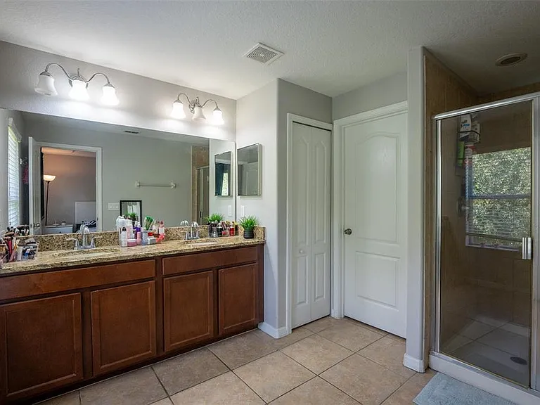 11191 Savannah Landing Cir — Photo 24