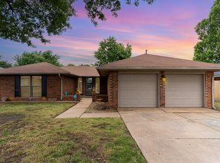 2232 Butternut Pl, Edmond, OK 73013