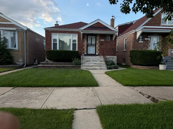 3650 W 68th St, Chicago, IL 60629