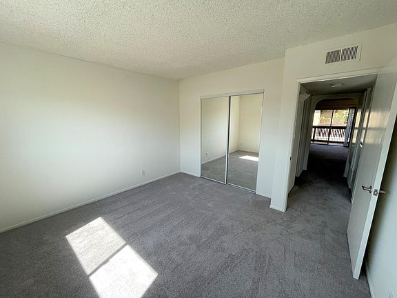 5th image of 5233 Bellingham Ave APT 205